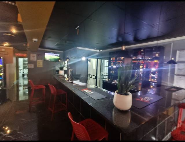 350M² BUILDING FOR SALE IN BO-DORP